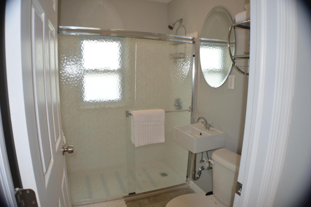Villas At John'S Pass By Travel Resort Services St. Pete Beach Exterior photo